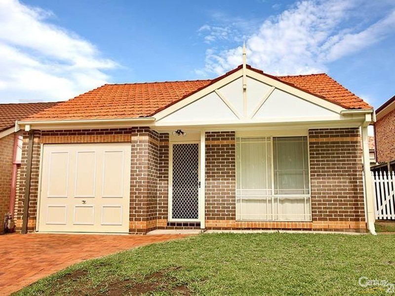 25 Warragamba Crescent, Bossley Park NSW 2176