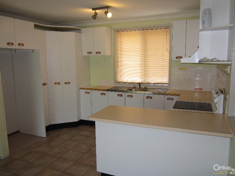 Bossley Park NSW 2176