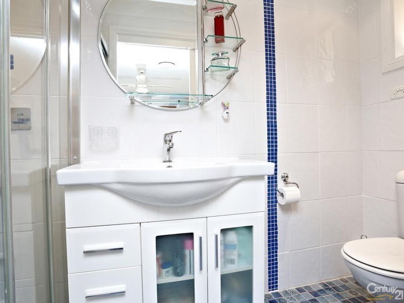 Bossley Park NSW 2176