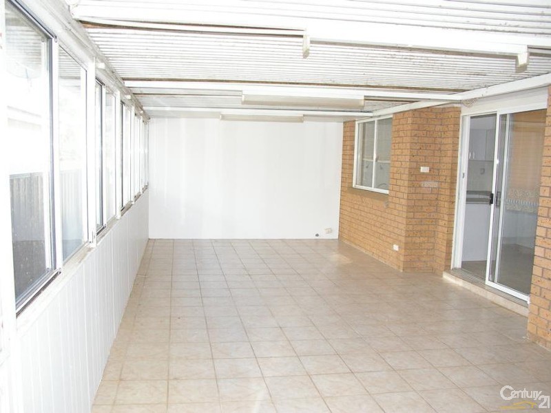 Bossley Park NSW 2176