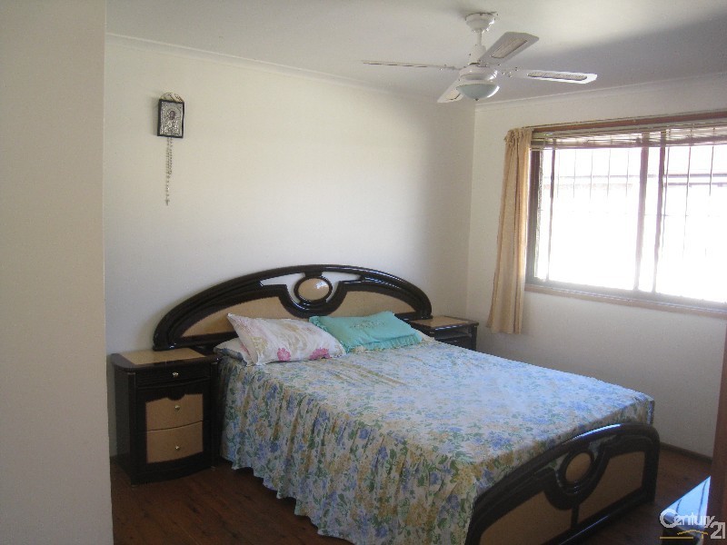 Bossley Park NSW 2176