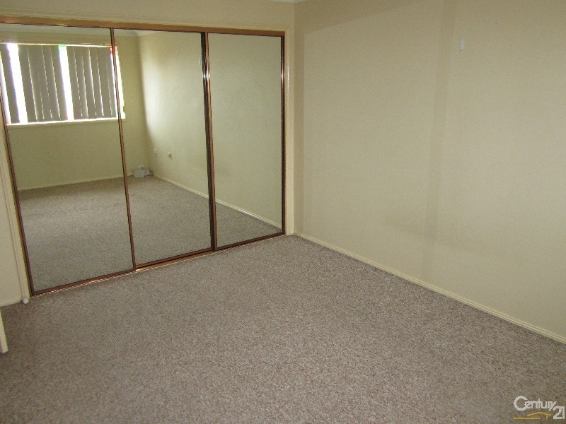 1 and 2/165 Sackville Street, Fairfield NSW 2165