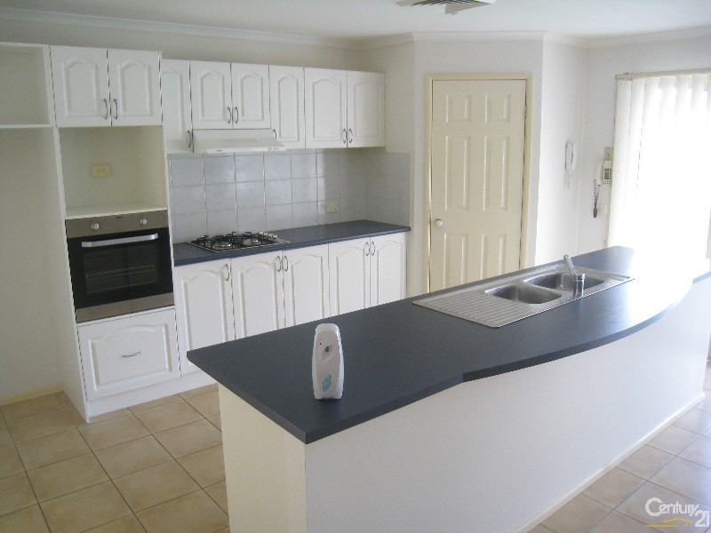 West Hoxton NSW 2171