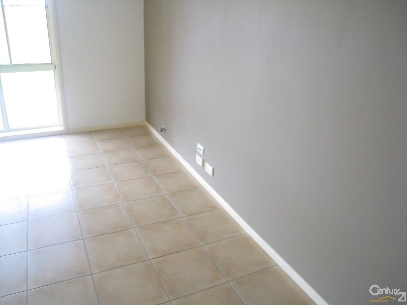 West Hoxton NSW 2171