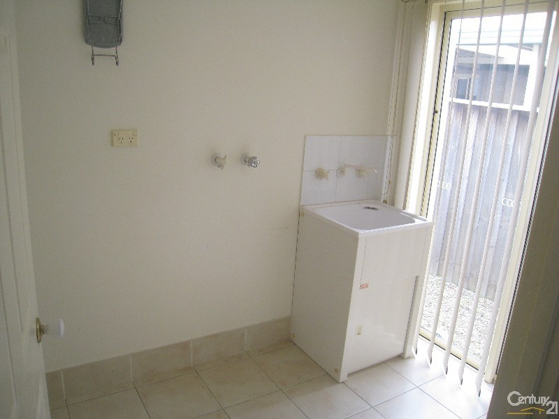 West Hoxton NSW 2171