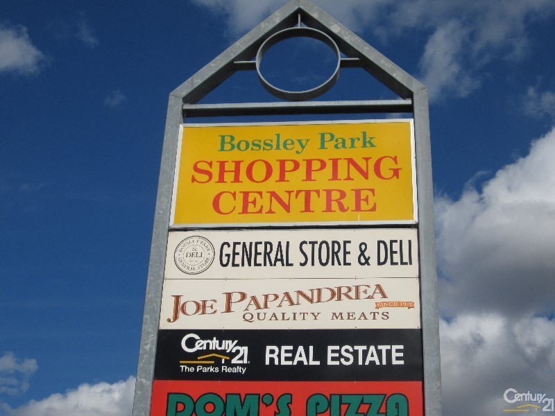 23 Marconi Road, Bossley Park NSW 2176