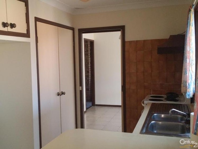 Bossley Park NSW 2176