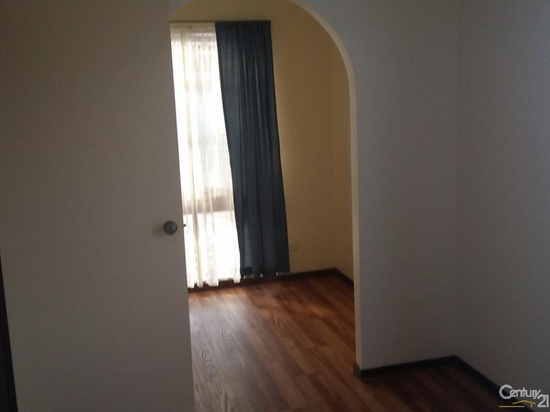 Bossley Park NSW 2176