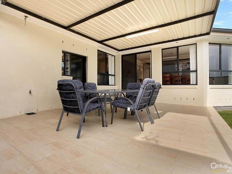 Bossley Park NSW 2176