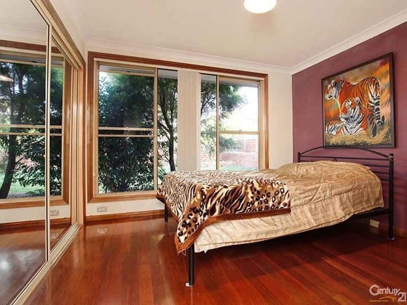 44 Province Street, Abbotsbury NSW 2176