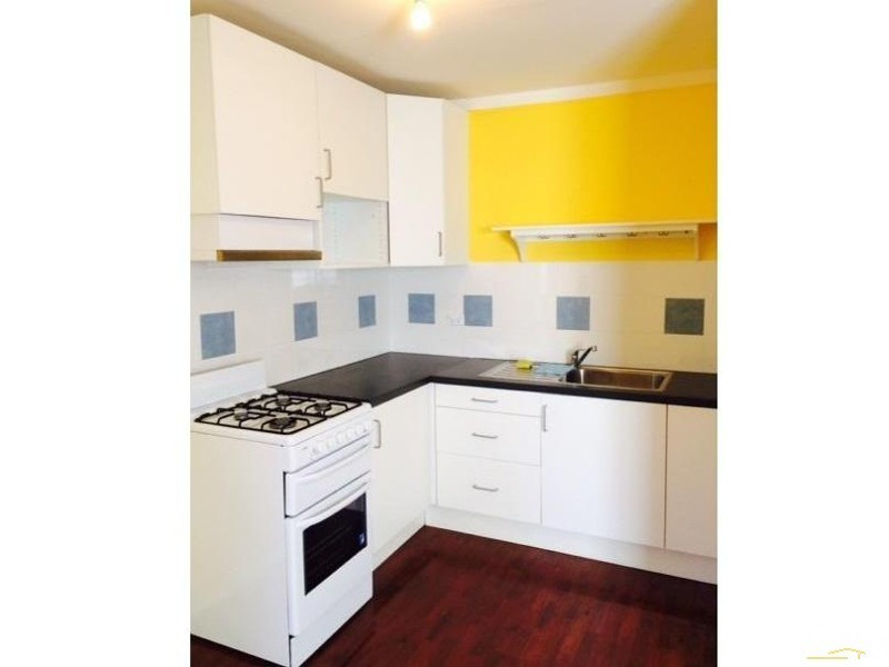 Edensor Park NSW 2176