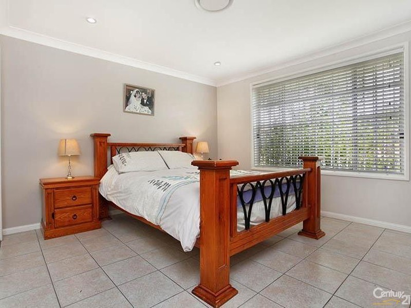 25 Triten Avenue, Greenfield Park NSW 2176