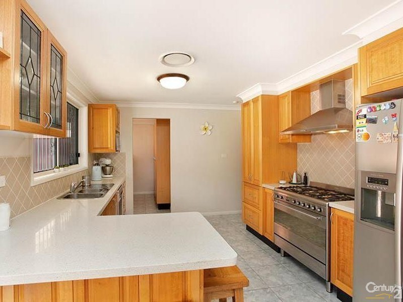 25 Triten Avenue, Greenfield Park NSW 2176