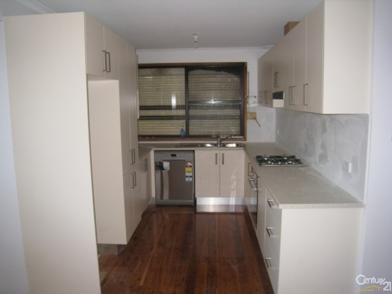 Bossley Park NSW 2176