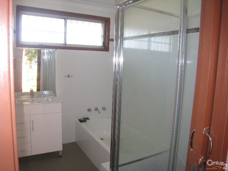 Bossley Park NSW 2176