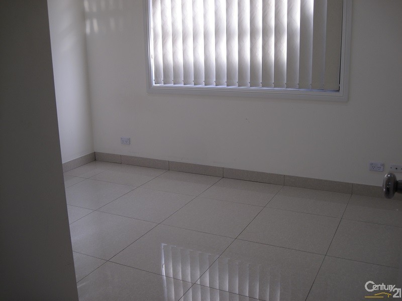 Fairfield West NSW 2165