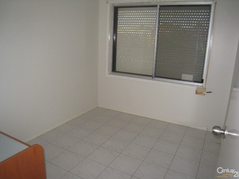 131 Mimosa Road, Bossley Park NSW 2176