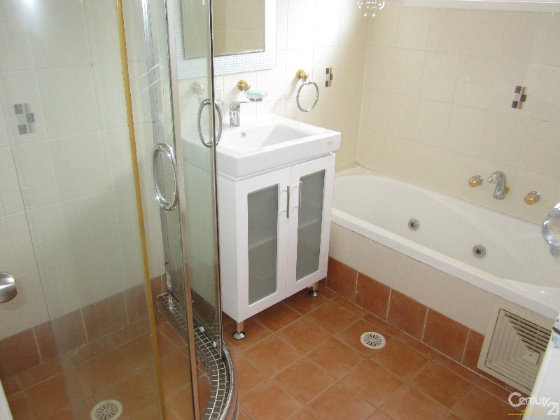 39 Zappia Place, Edensor Park NSW 2176