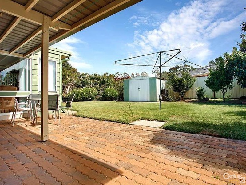 5 Dalpra Crescent, Bossley Park NSW 2176