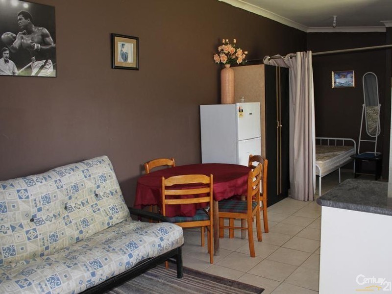 110 Neville Street, Smithfield NSW 2164