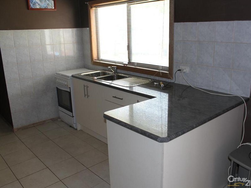 110 Neville Street, Smithfield NSW 2164