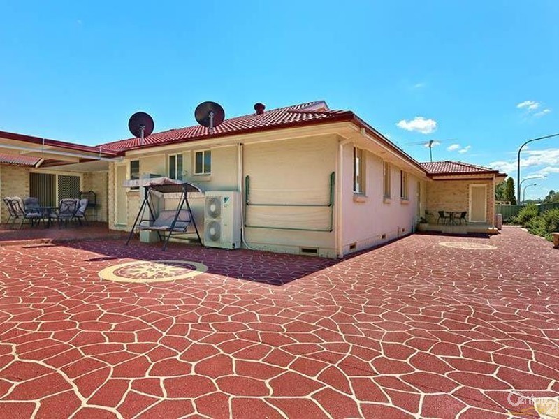 Bossley Park NSW 2176