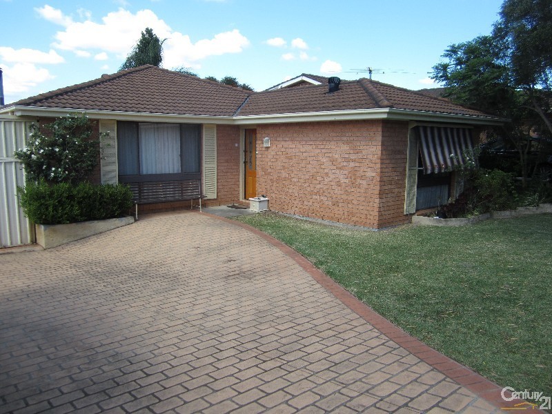 22 Tuncurry Street, Bossley Park NSW 2176