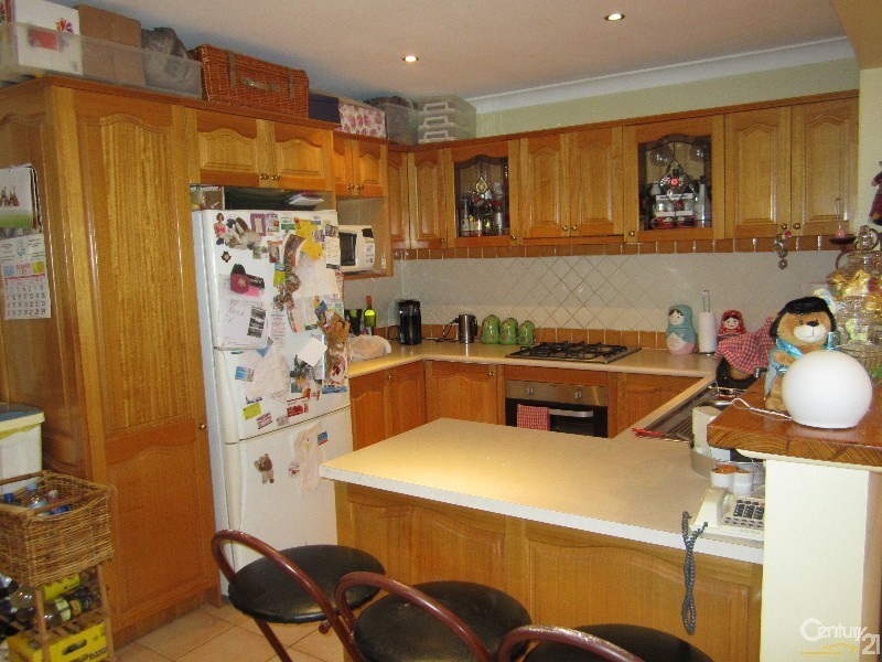 22 Tuncurry Street, Bossley Park NSW 2176