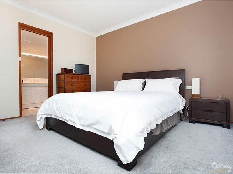 11 Crane Place, Wetherill Park NSW 2164