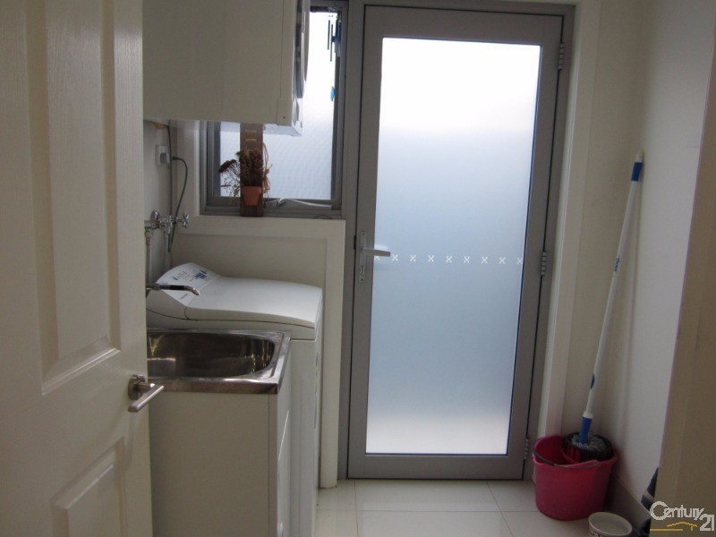 Bossley Park NSW 2176