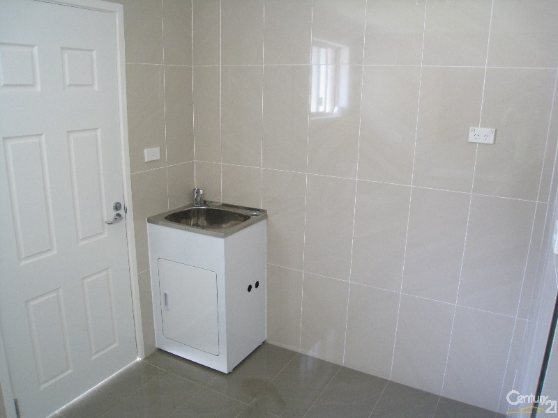 Bossley Park NSW 2176