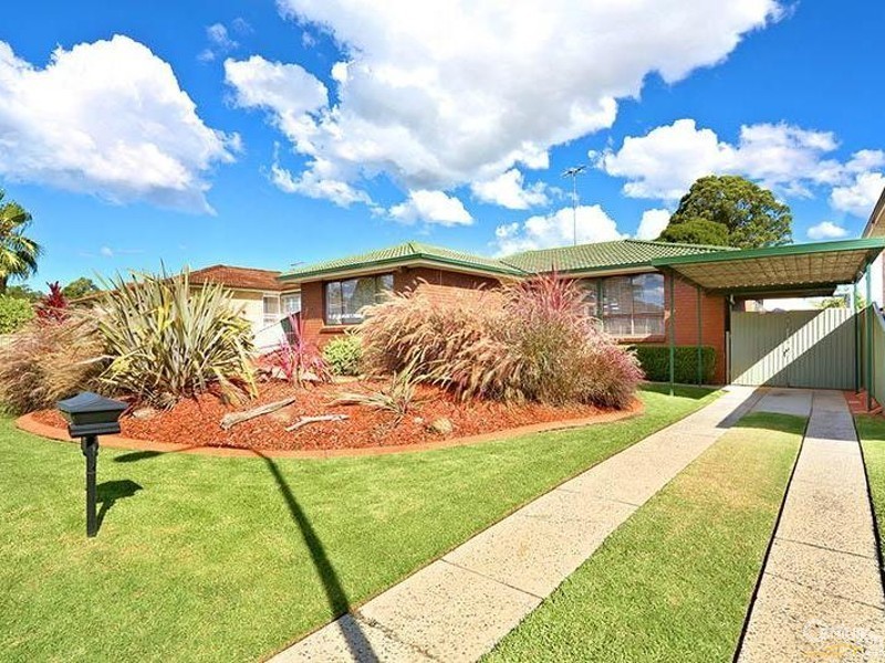 11 Macaulay Street, Wetherill Park NSW 2164