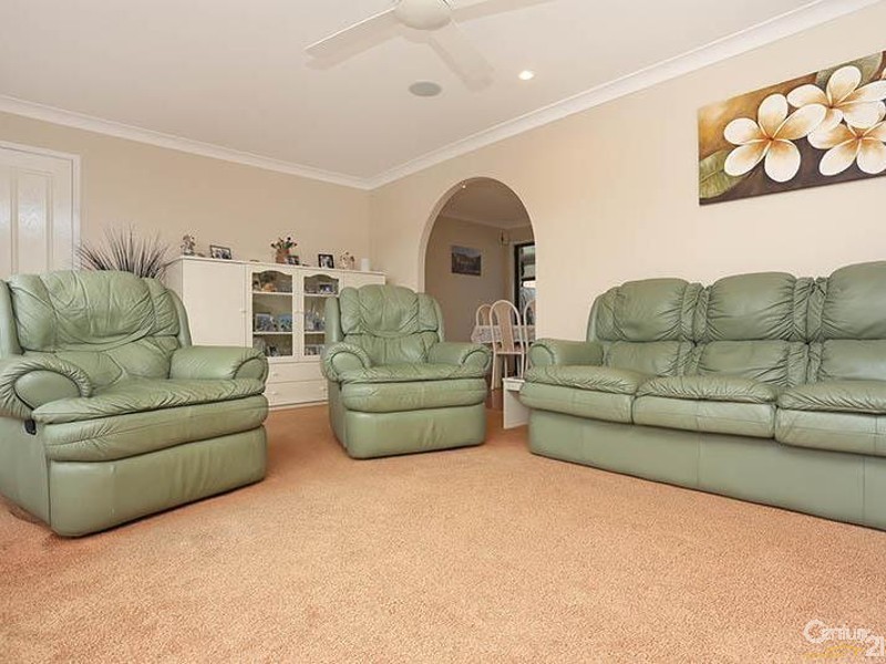 11 Macaulay Street, Wetherill Park NSW 2164