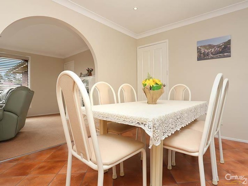 11 Macaulay Street, Wetherill Park NSW 2164