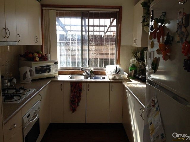 Bossley Park NSW 2176