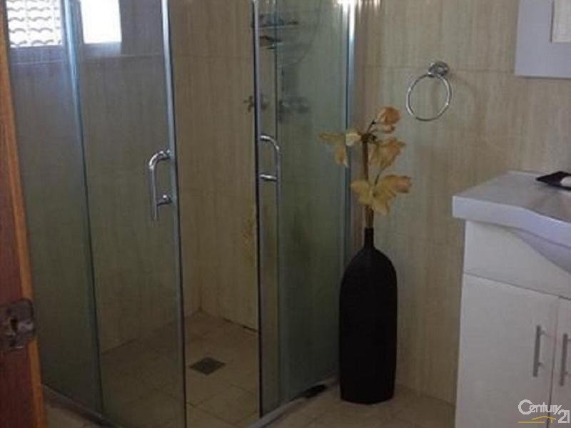 Bossley Park NSW 2176