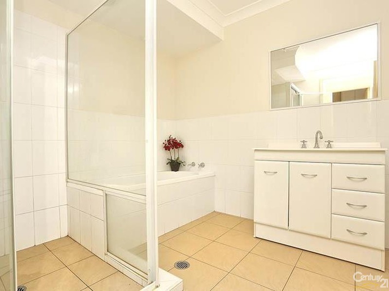 Bossley Park NSW 2176