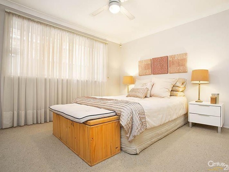 5 Wyatt Close, Wetherill Park NSW 2164