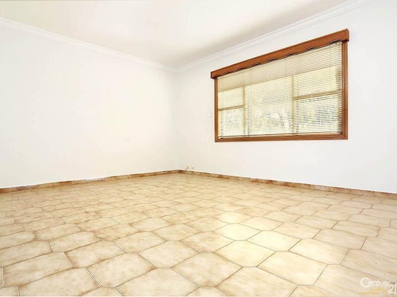 Bossley Park NSW 2176