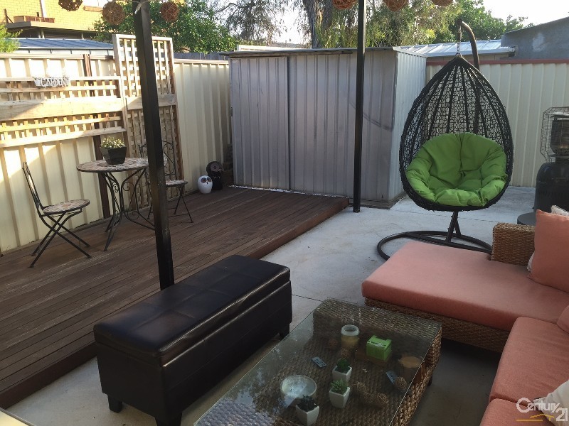 Greenfield Park NSW 2176