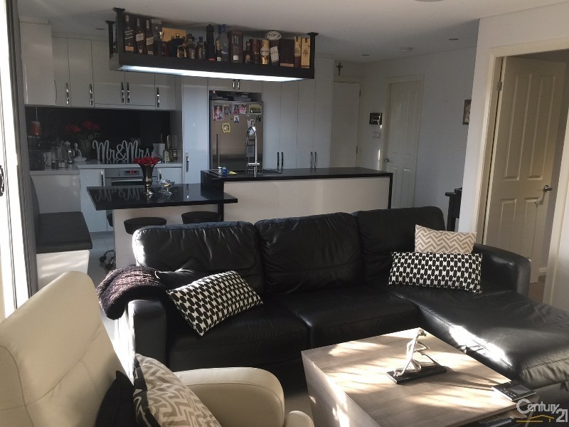 Greenfield Park NSW 2176