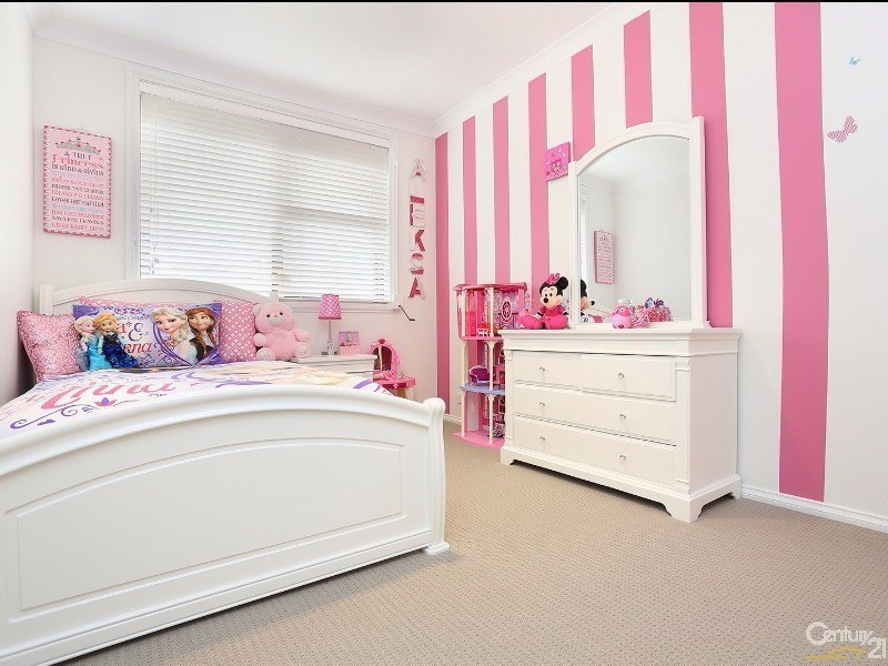 Bossley Park NSW 2176