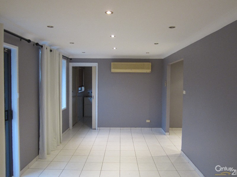 Greenfield Park NSW 2176