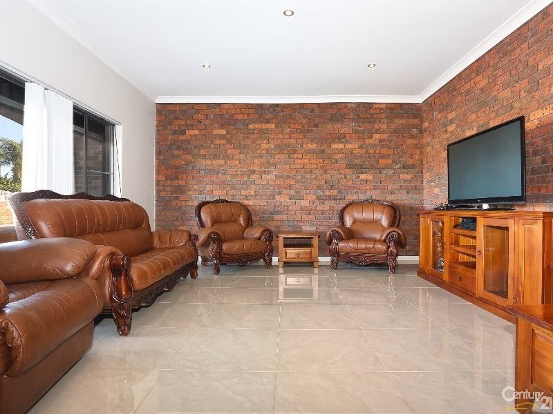 262 Mimosa Road, Greenfield Park NSW 2176