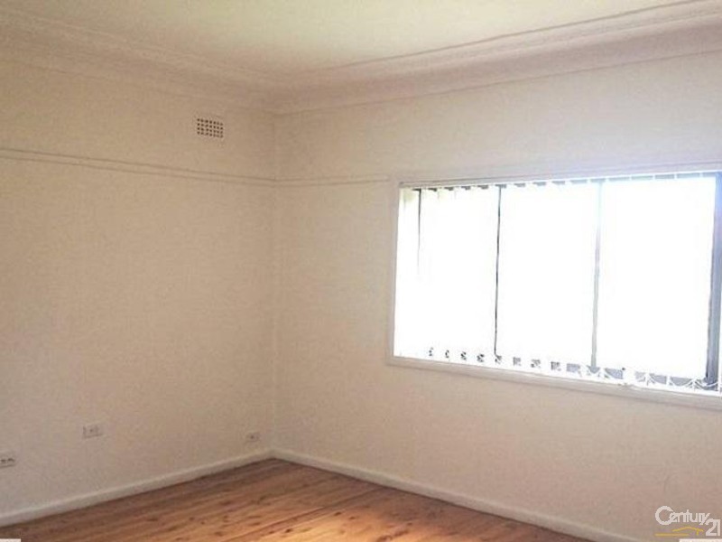 Canley Heights NSW 2166