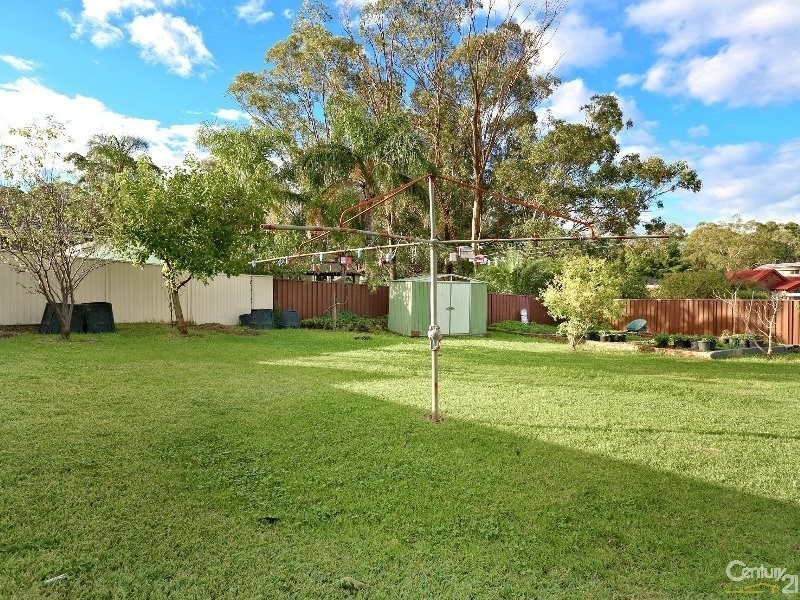 16 Ainsworth Crescent, Wetherill Park NSW 2164