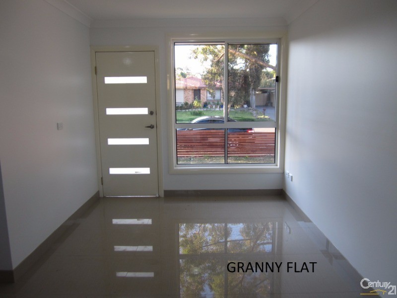 11 Allambie Road, Edensor Park NSW 2176