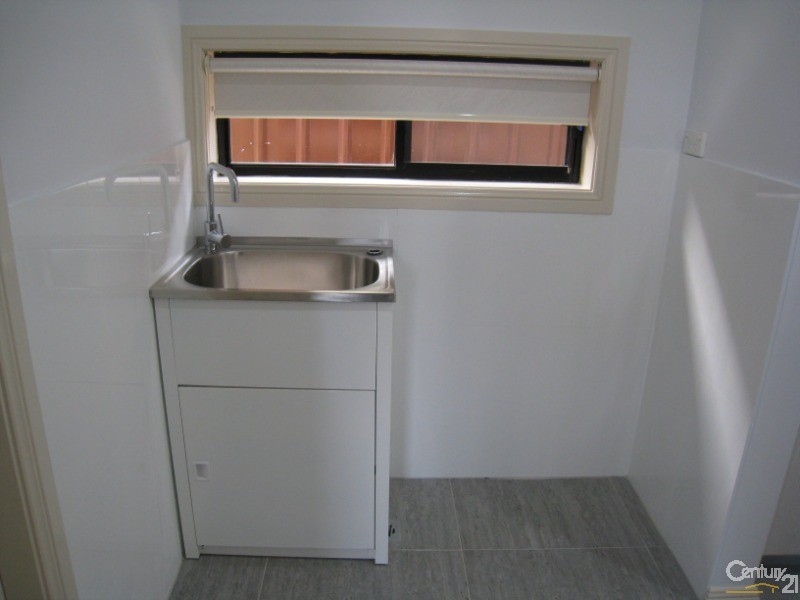 Hinchinbrook NSW 2168