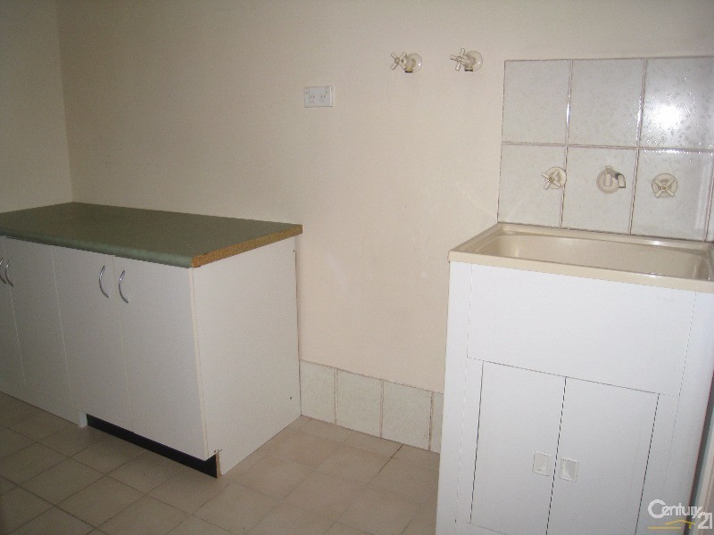 Hinchinbrook NSW 2168