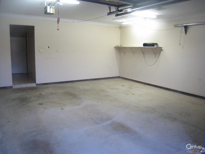 Hinchinbrook NSW 2168